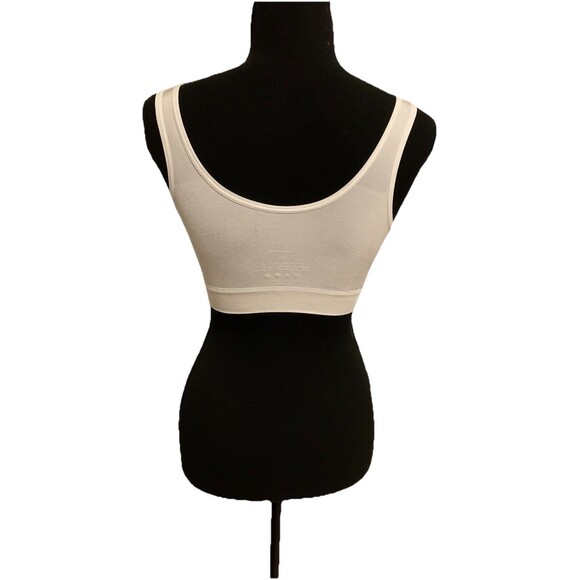 Truekind Everyday Throw On Wireless Bralette Size Medium M White Comfort New - Picture 2 of 5